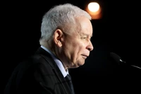 Z najbliższego kręgu Gargamela znikają ludzie. "Za dużo tam osób, są przecieki"