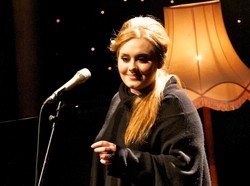 Adele bierze się za siebie. I to ostro!