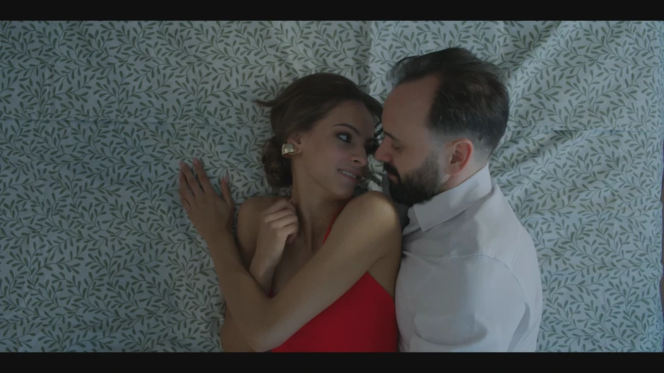 SAUČESNICI - kadar iz filma, Nevena Nerandžiċ i Radovan Vujoviċ