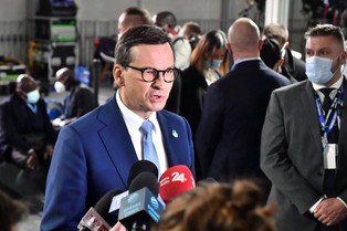 Morawiecki: Sprawiedliwa transformacja musi brać pod uwagę moment startu