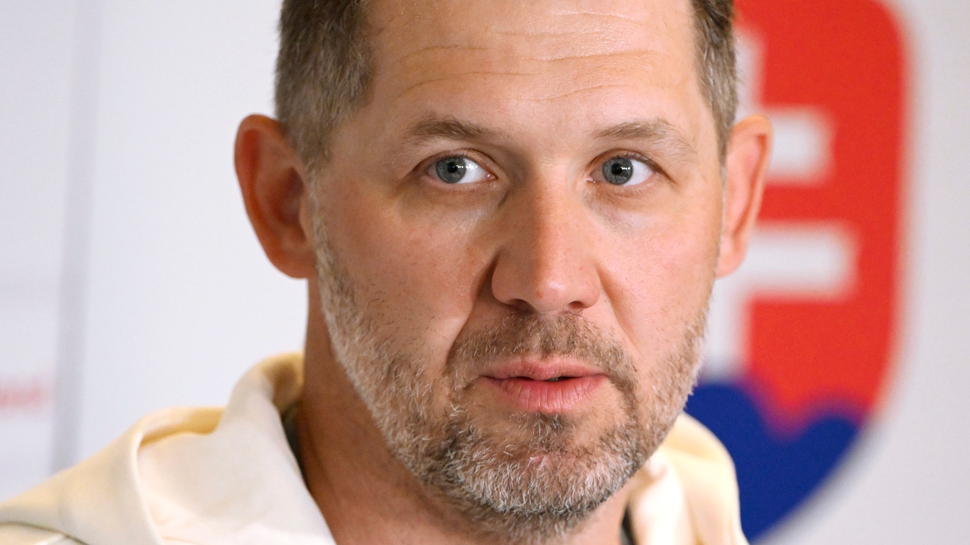 Tréner brankárov Ján Lašák. 