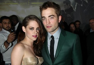 288113_the-twilight-saga-foto-ap