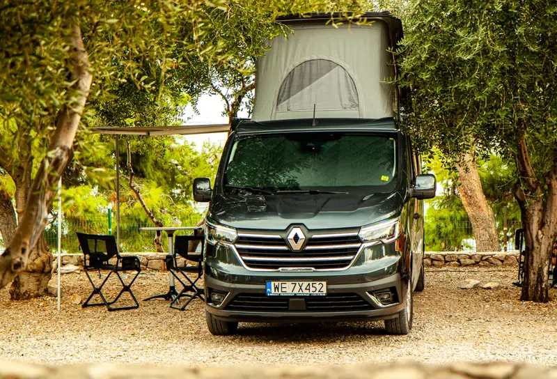 Recenzujemy Renault Trafic Wavecamper 2024