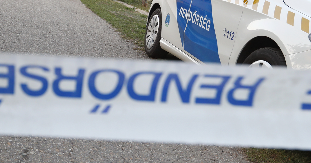 Brutális baleset az 51-es főúton: halálos áldozata is van a hármas karambolnak - fotók