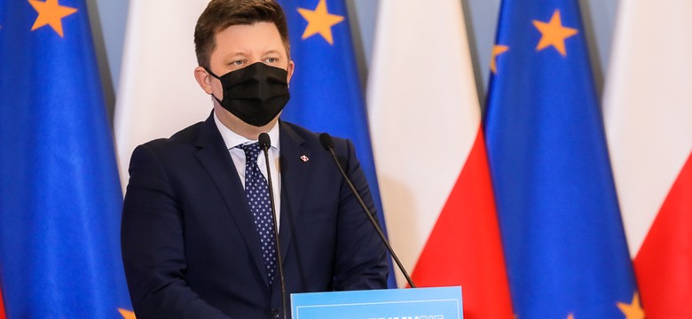 Przymusowe szczepienia w Polsce? Dworczyk studzi emocje