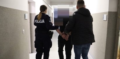 Szok w przedszkolu. Inni rodzice zamarli na ten widok. Natychmiast wezwali policję