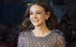 Carey Mulligan z porodówki na czerwony dywan [ZDJĘCIA]