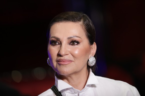 "TEŠKO JE GRADITI KARIJERU BEZ BOGATOG I MOĆNOG LJUBAVNIKA" Nina Badrić nikad iskrenije o kolegama: "Važan je način na koji dolazite do cilja" (Video)