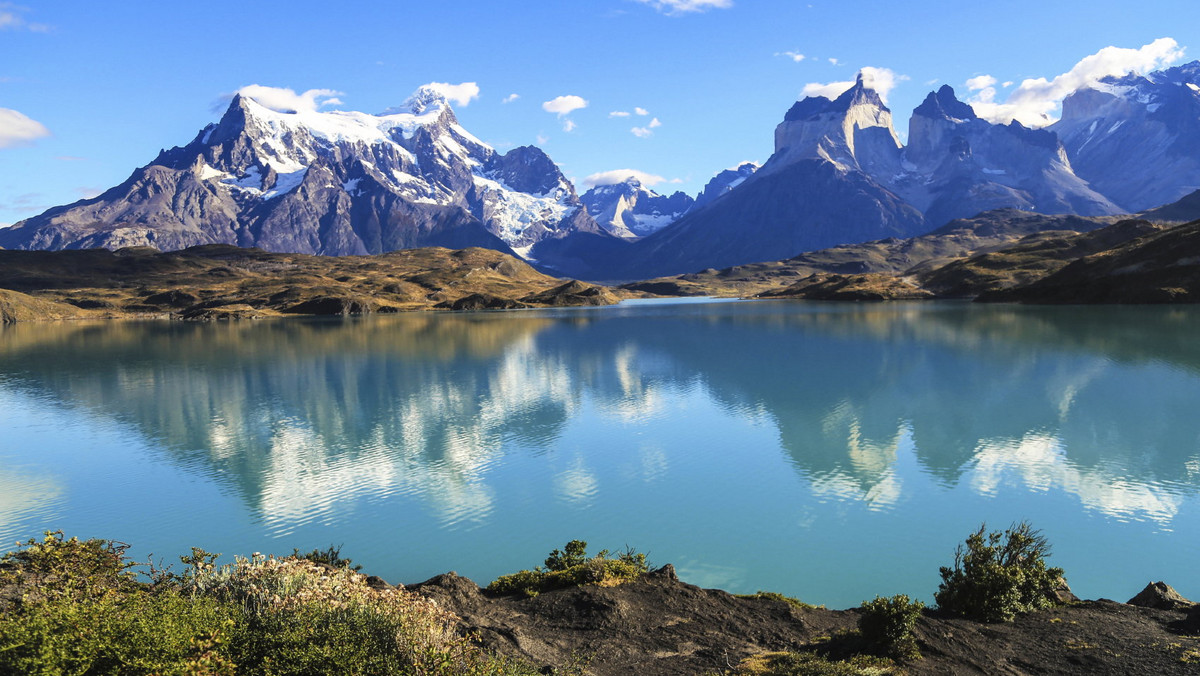 Potężne lodowce napawały bezbrzeżnym lękiem pierwotnych mieszkańców Patagonii. Współcześni Chilijczycy obawiają się, że po roztopieniu lodowych masywów stracą największą atrakcję turystyczną i źródło dochodów.