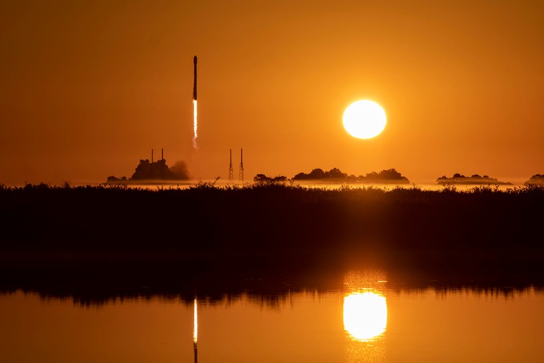 SpaceX Falcon 9