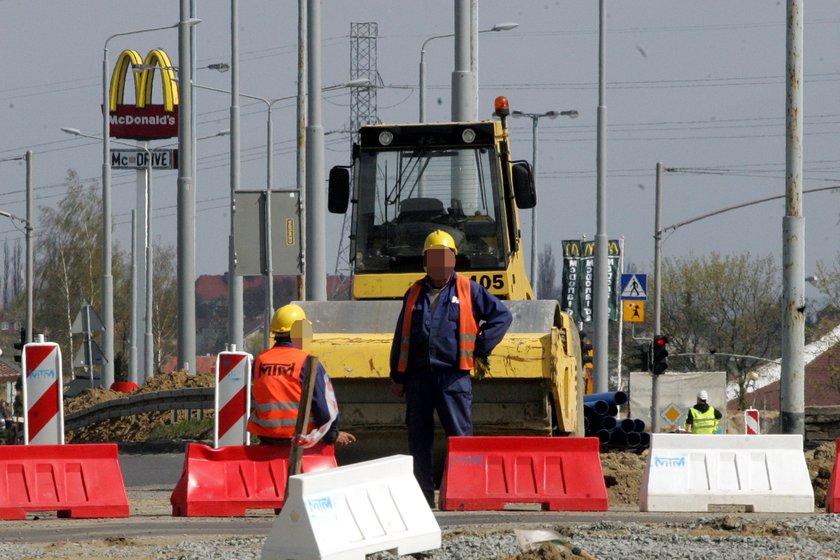 Tak budują tramwaj na Morenę