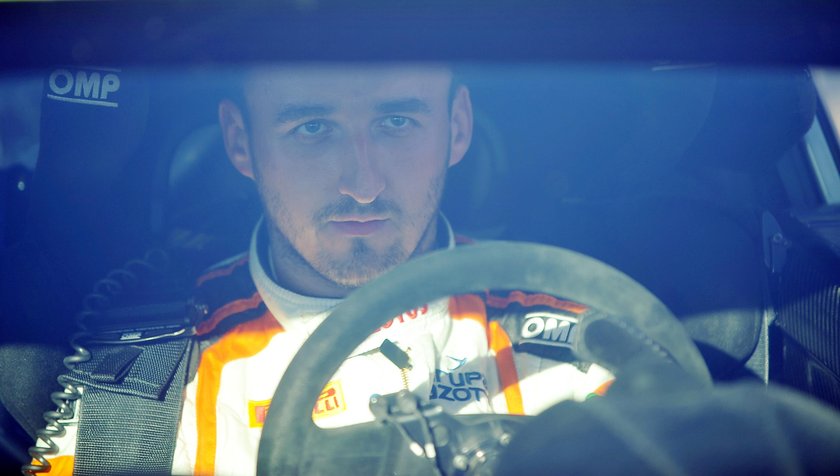 Robert Kubica nie wie co będzie robił w przyszłym roku. Są oferty?