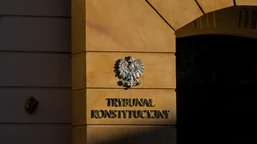 delegalizacja komunistycznej partii polski – tk rozpatrzy wniosek ziob