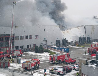 T-Mobile dźwiga się po czwartkowym pożarze