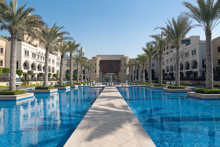 Dubaj jest skupiskiem wielu luksusowych hoteli.