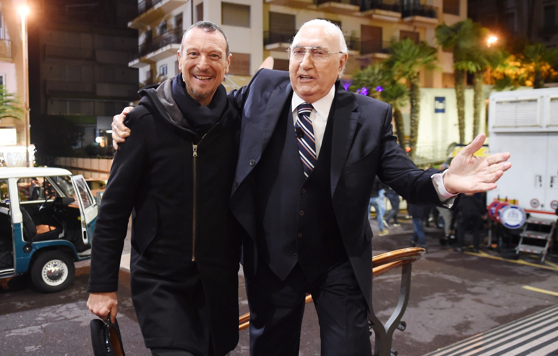 Moderátor Amedeo Umberto Rita Sebastiani alias Amadeus a Pippo Baudo.