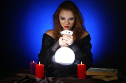 Tradycja nie kłamie: Andrzejki to tak naprawdę święto singli!