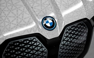 BMW królem elektryków w Europie. Pierwszy raz detronizuje Teslę