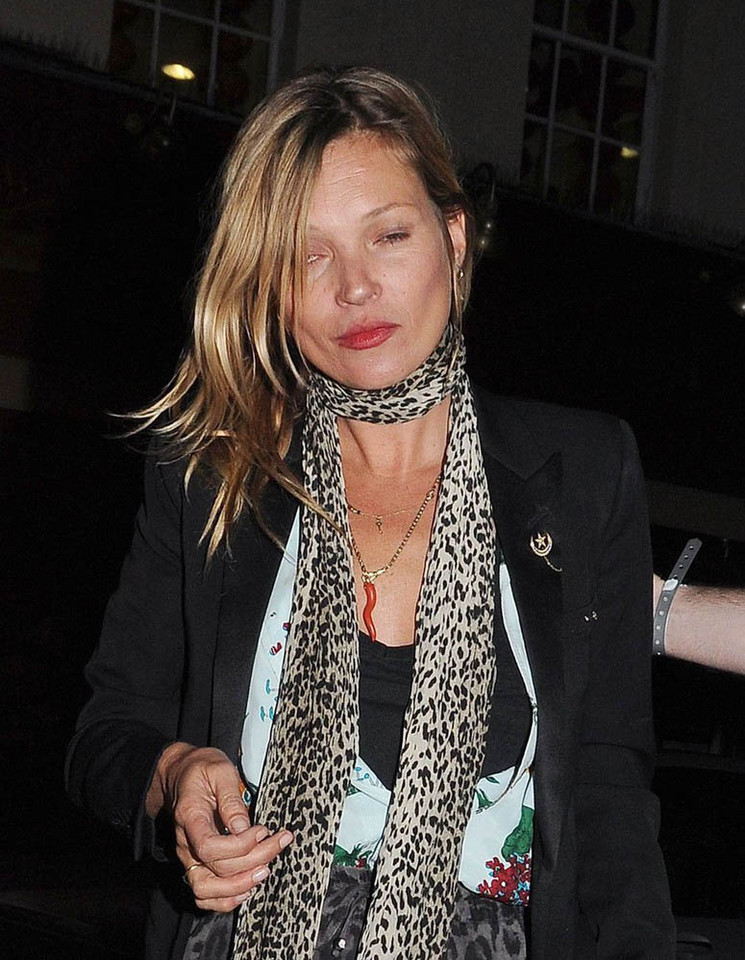 Kate Moss uwielbia imprezować i jest bardzo zazdrosna i zaborcza.