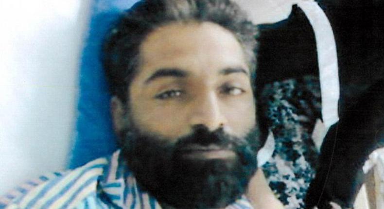 Paralysed murder convict, 43-yr-old Adbul Basit, to face handing from his wheelchair