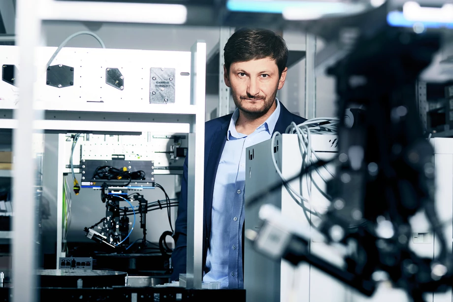 Filip Granek, twórca XTPL, w zeszłym roku po raz kolejny ruszył do inwestorów, pozyskując 36 mln zł na rozwój nanodruku.