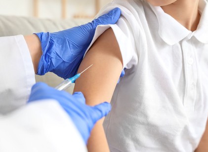 Immunhiányos a gyerekem - nem veszélyesek rá az oltások? Az orvos válaszol című cikk nyitóképe