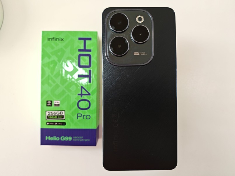 Infinix HOT 40 Pro