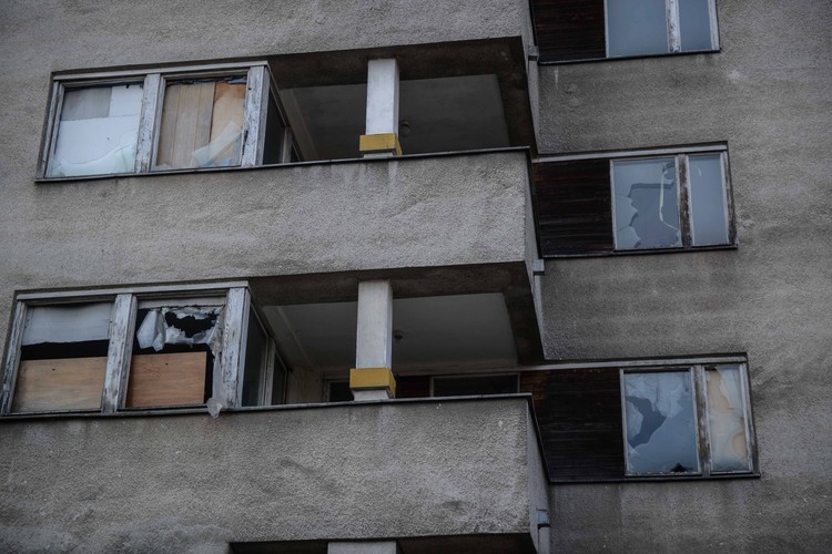 BUDYNKI, ZA KTÓRE ROSJA NIE PŁACI CZYNSZU: Warszawa, ul. Sobieskiego 100