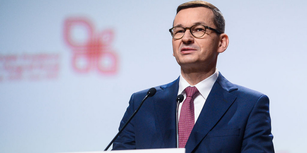 Premier Mateusz Morawiecki broni Pawła Borysa jako prezesa PFR. 