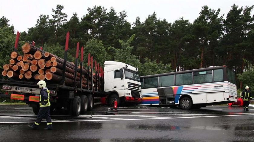 17 rannych. Wypadek na autostradzie