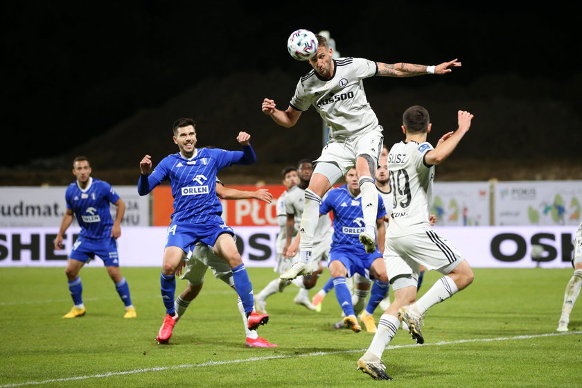 Jedna ze statystyk piątkowego meczu Wisła Płock – Legia Warszawa (0:1) jest dość szokująca. 