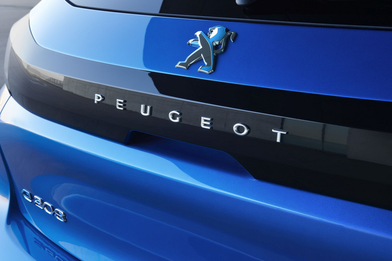 Peugeot-e208