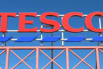 Pięć byłych sklepów Tesco pod nowym logo. Kupiła je znana sieć handlowa