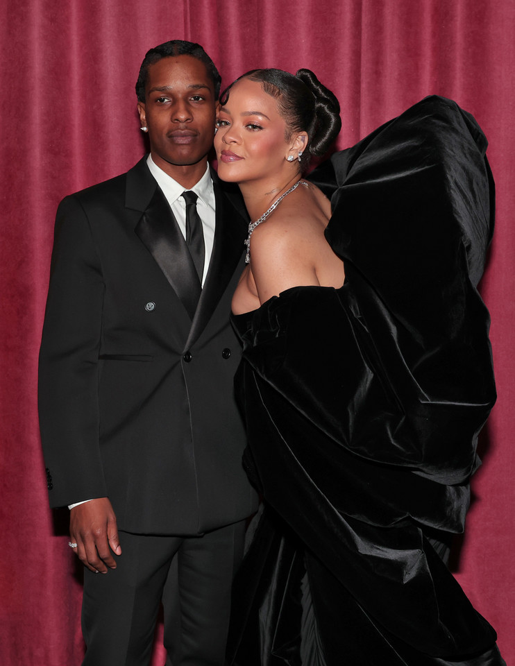 A$AP Rocky i Rihanna na rozdaniu Złotych Globów 2023 r.