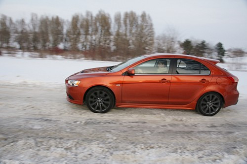 Mitsubishi Lancer Ralliart MR: Turbopotwór