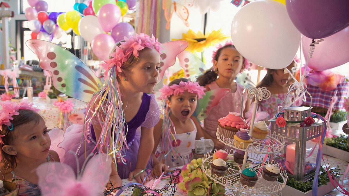 Urodziny dla dzieci – organizacja przyjęcia, urodziny w pandemii, menu