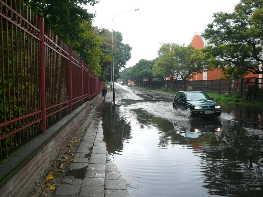 ulica fabryczna w Łodzi