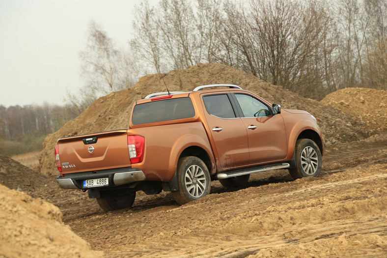 Crossover wśród pikapów - test Nissana Navara Double Cab dCi 190