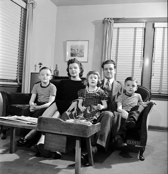 Alfred Kinsey z rodziną, 1948 r. / Wallace Kirkland / Contributor z GettyImages-53373026