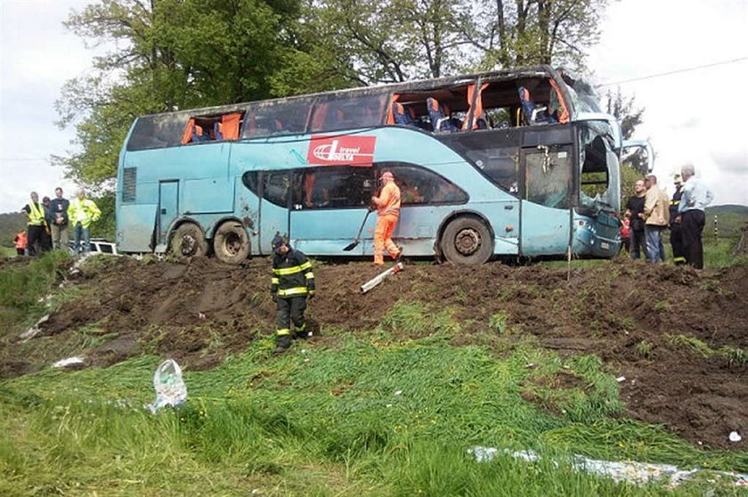 wypadek. autokar, Polacy, ranni, Słowacja, studenci, szpital