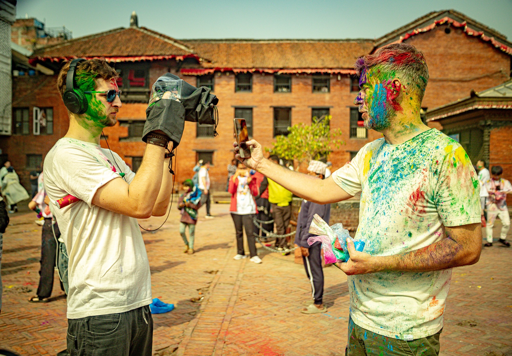 Nová relácia Dve tváre sveta s Martinom Navrátilom.