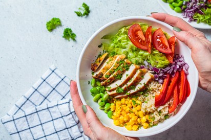 A clean eatingtől az időszakos böjtig: melyik diéta mire lehet jó?