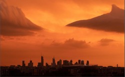 Warszawa jak z filmu science-fiction. Zobacz niesamowite ZDJĘCIE stolicy!