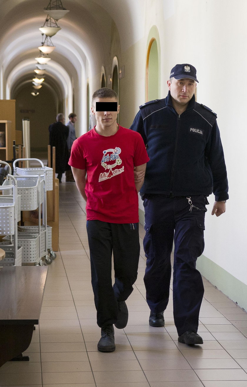 Gwałcili i torturowali 18-latka z Gdańska. Usłyszeli skandalicznie niskie wyroki. Bandyci będą sądzeni jeszcze raz