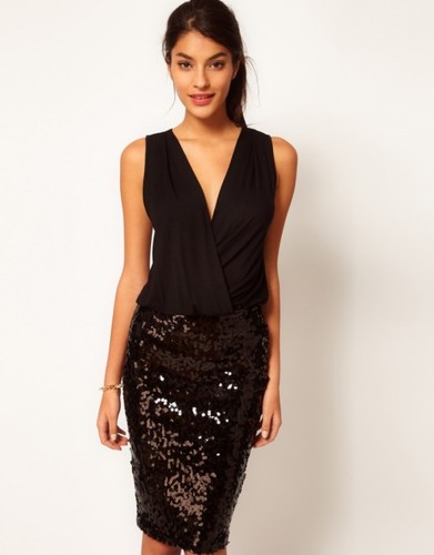 Modne sukienki na Andrzejki 2012