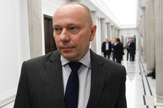 Tajny akt oskarżenia wobec byłego szefa kontrwywiadu