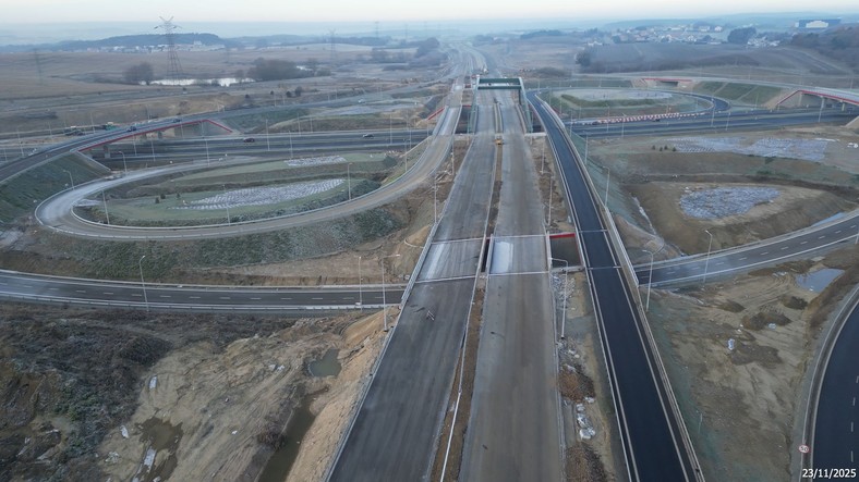 Budowa Obwodnicy Metropolii Trójmiejskiej. Stan na koniec listopada.
