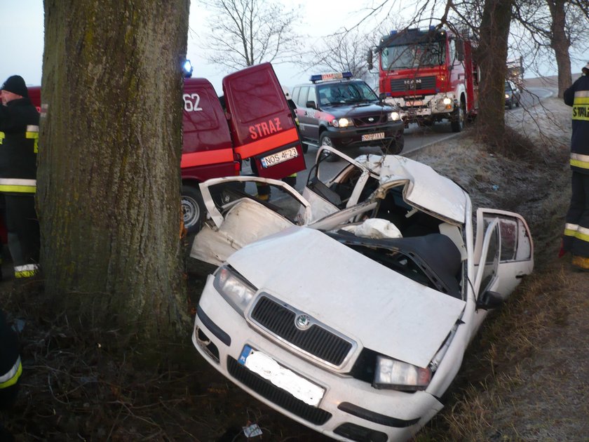 Trzy nastolatki zginęły jadąc na Wigilię