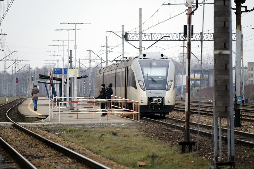 Katowice. Fałszywy alarm bombowy w pociągu z Lublińca do Oświęcimia