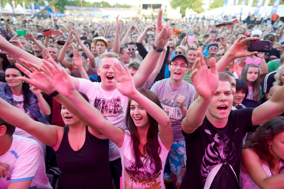 20. Ogólnopolski Festiwal Muzyki Tanecznej w Ostródzie: publiczność pierwszego dnia imprezy